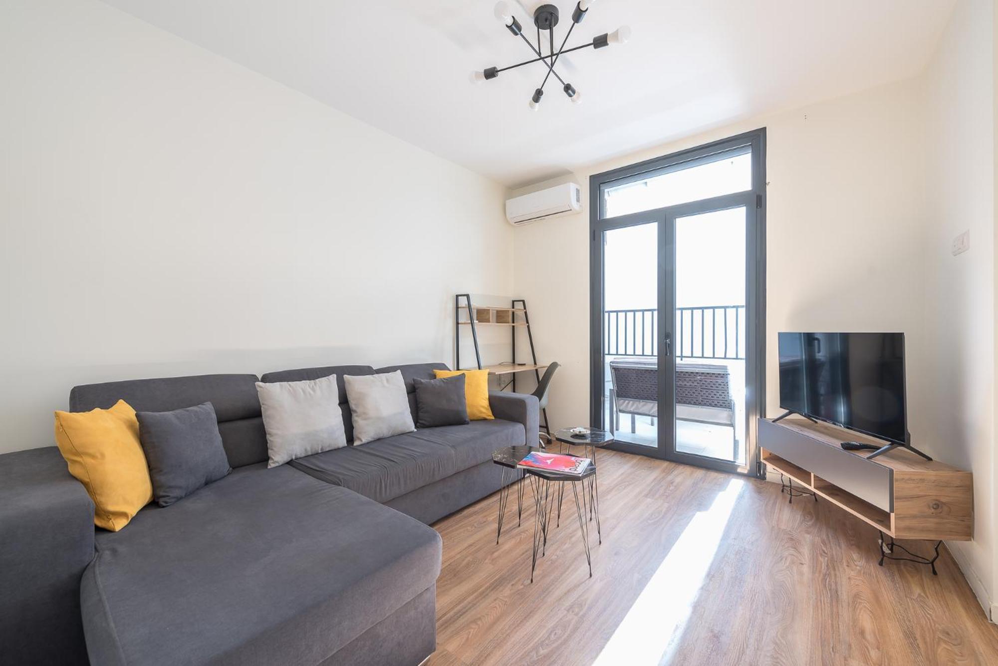 Zen Peaceful, Pangrati Apartment